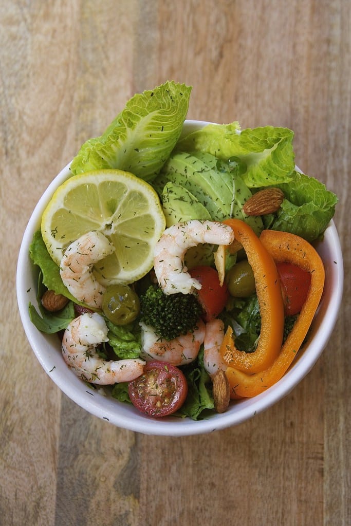 Lemon Dill Shrimp Salad recipe- easy lemon, dill & garlic vinaigrette. Change the meat up and this becomes a staple meal.