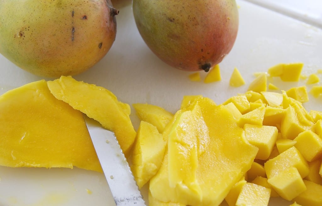 Cutting Mango for Fresh Mango Pineapple Salsa 5