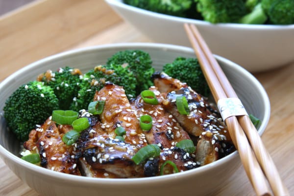 Asian Chicken Sriracha Bowl