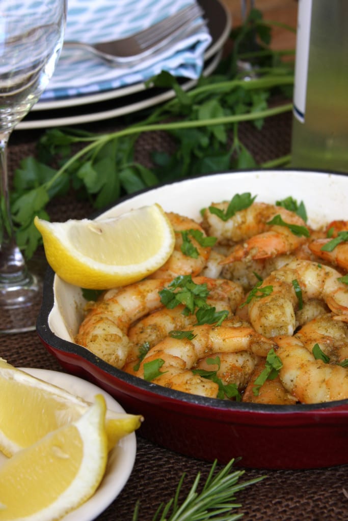 Rosemary Fennel Shrimp has the distinctive flavors of aromatic rosemary with the slight licorice taste of fennel seed. Serve as an appetizer with a glass of wine or on top of pasta.