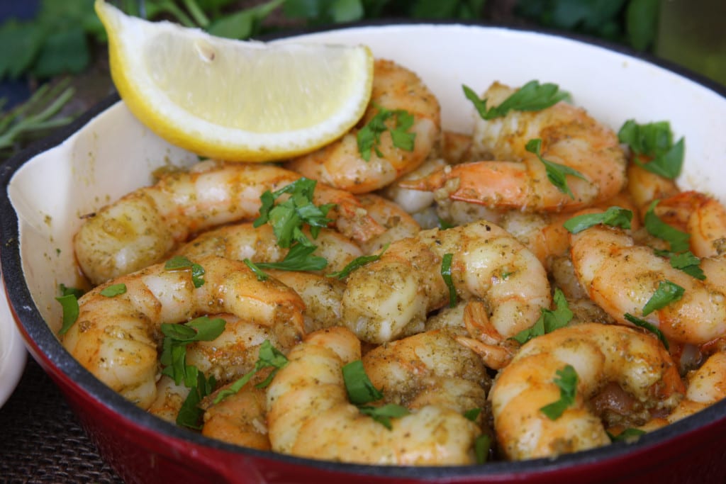 Rosemary Fennel Shrimp recipe, light & refreshing with the distinctive tastes of aromatic rosemary and the light licorice flavor of fennel. These shrimp are perfect for sharing with friends with a crisp glass of cold wine.