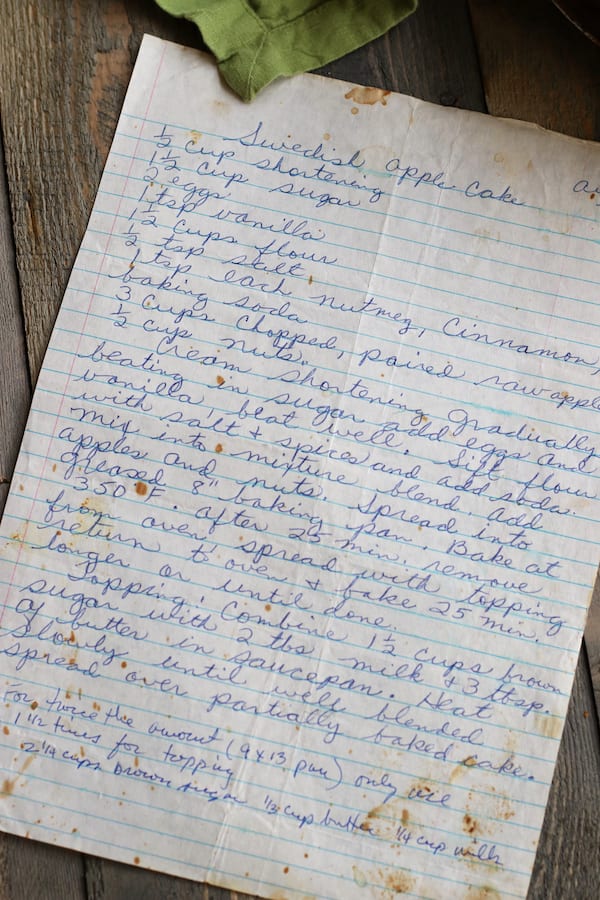 Old handwritten Moist Apple Cake Recipe.