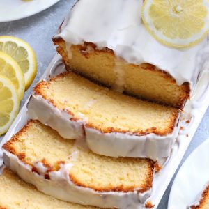 Overhead photo of Italian Pound Cake garnished with lemon slices.