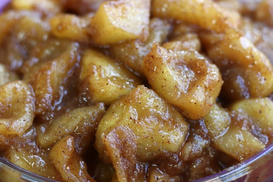 Chunky Apple Cinnamon Compote in a bowl.