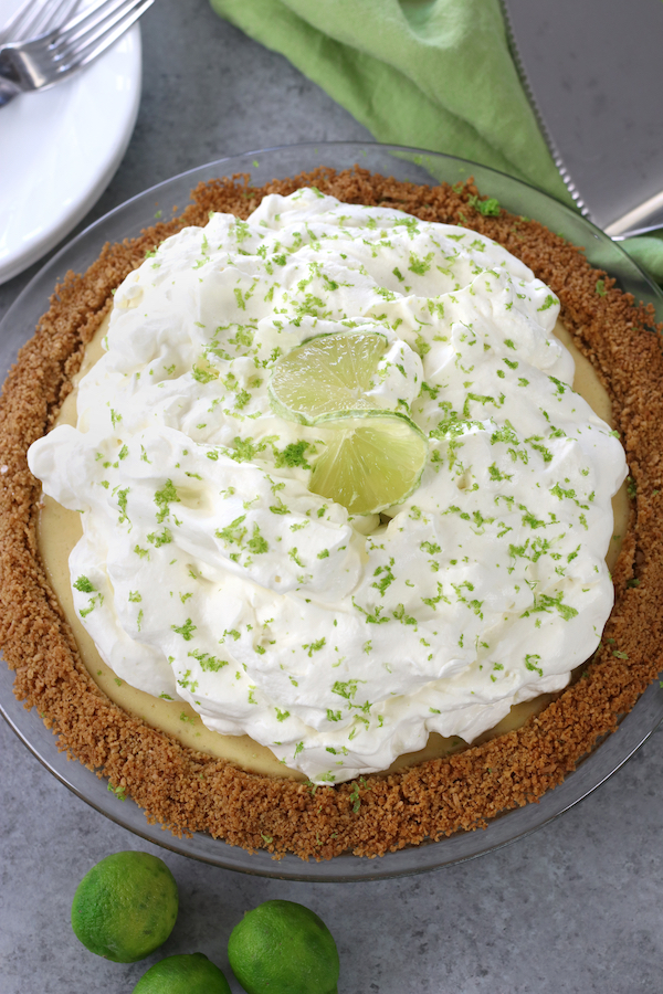 Overhead photo of a whole Lime Pie.